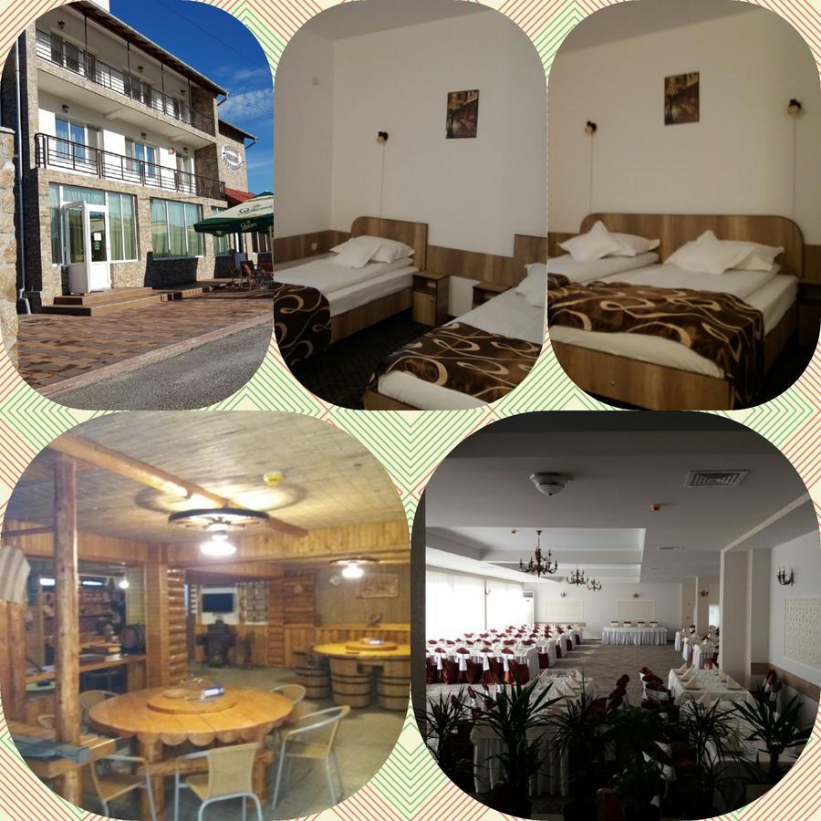 Hotel Raxand Residence Mioveni Exterior foto